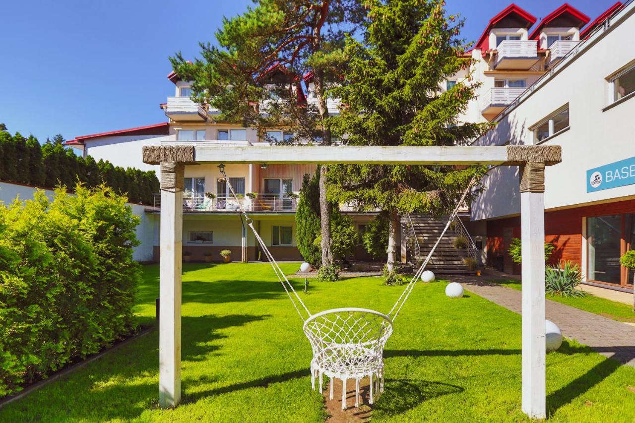Osrodek Wypoczynkowy Balt-Tur Feel Well Resort Jastrzebia Gora Exterior photo